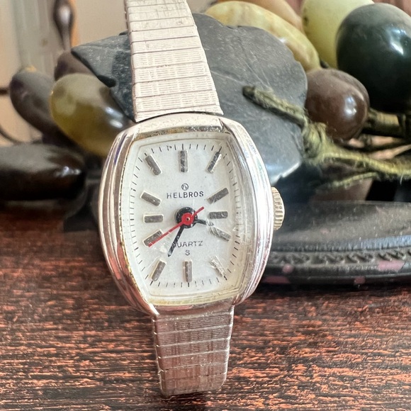 Beautifully made HELBROS vintage silver wrist watch - Picture 3 of 3